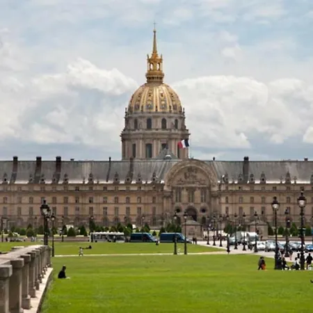 Apartment Familial Calme Pres De La Tour Eiffel Paris