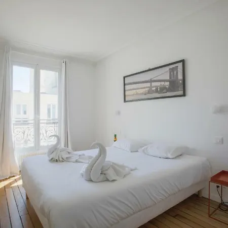 Familial Calme Pres De La Tour Eiffel Apartment Paris